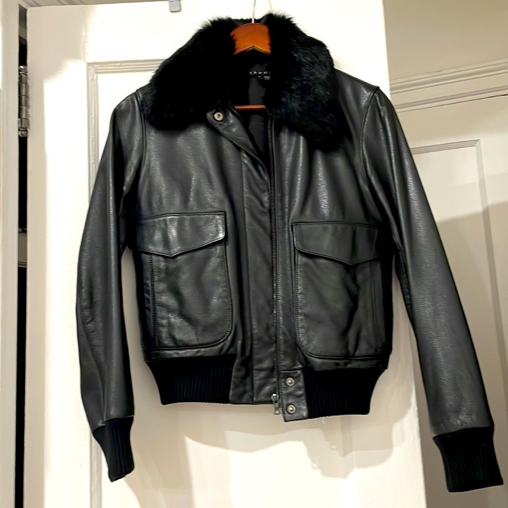 *Rare* Theory 100% Leather Bomber Jacket